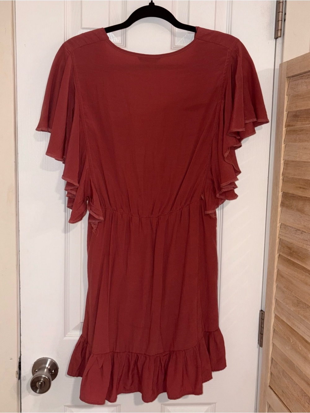 Rust Red Flutter Sleeve Ruffle Blouse - Picture 2 of 3